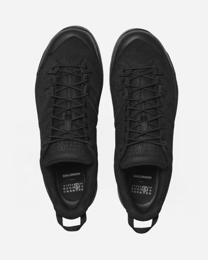 X-ALP MM6 MAISON MARGIELA Black